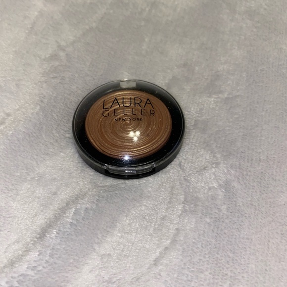 Laura Gellar bakes Gellato Swirl - Picture 2 of 3